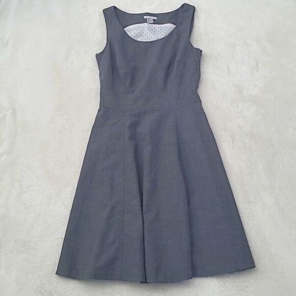 H&M Women's 6 Fit And Flare Solid Gray Dress Lined Polka Dot Pleated Scoop Neck - Picture 1 of 16